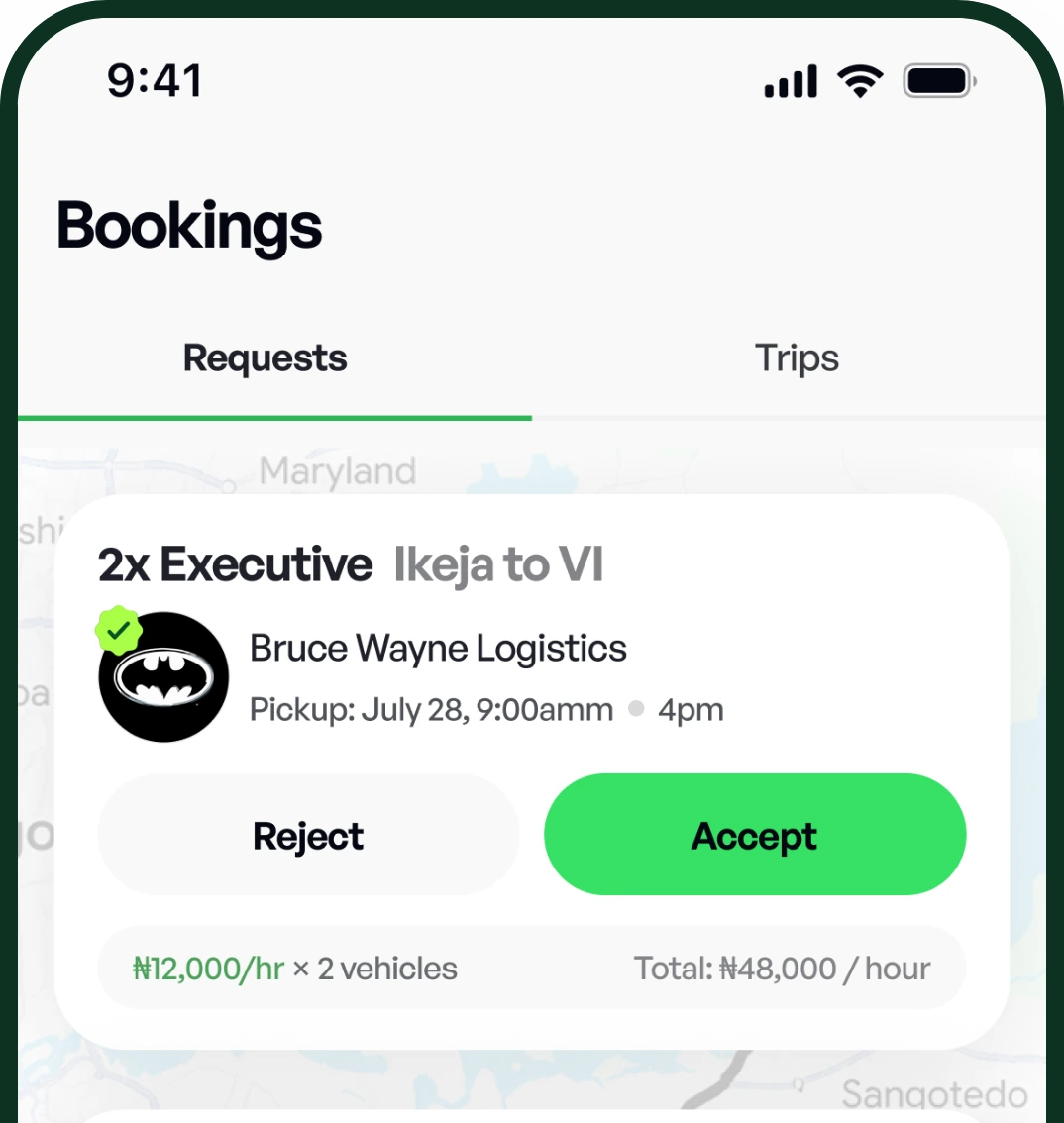 LeasHub app: a Fleet Owner reviewing a booking request